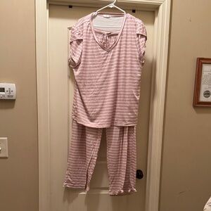 Women's Pink Striped Pajama Set - Short Sleeve Top & Relaxed Pants